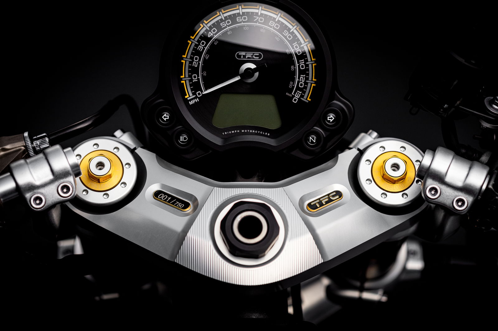 Triumph Bobber TFC